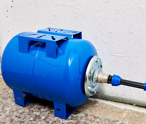 Expert Plumber for Well Pressure Tank Replacement in Mountlake Terrace, WA: Schedule Affordable Tank Replacement Services with Us